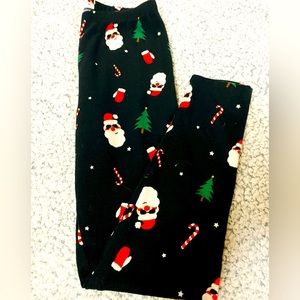 SO Holiday/Christmas Leggings Santa,Mittens, Santa, Christmas Tree Sz M NWOT